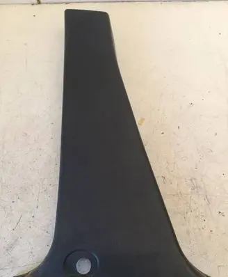 Mercedes-Benz A W169 (B) pillar trim (bottom) A1696920122