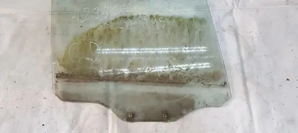 Mitsubishi Galant Rear door window glass