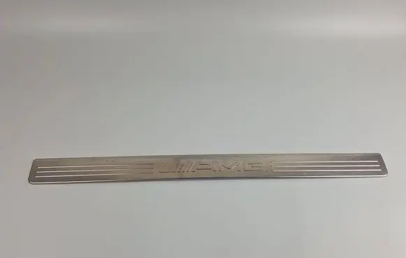 Mercedes-Benz C AMG W204 Front sill trim cover A2046800135