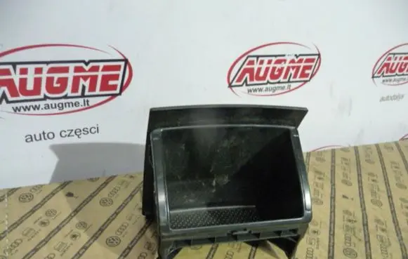 Skoda Octavia Mk2 (1Z) Ashtray (rear) 