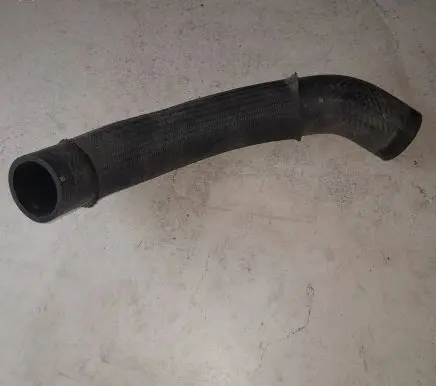 Mazda 6 Intercooler pipe mounting bracket 110912