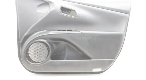 Toyota Prius (XW50) Front door card panel trim 67615X1B03