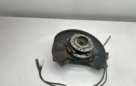 BMW 3 E90 E91 Rear wheel hub 