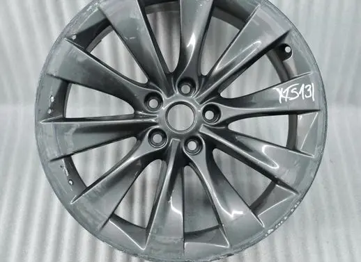 Tesla Model X R20 alloy rim 
