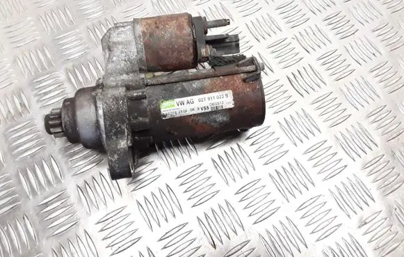Skoda Fabia Mk2 (5J) Starter motor 02T911023S 1607082826