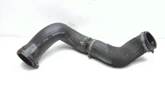Volvo XC60 Intercooler hose/pipe 31274103