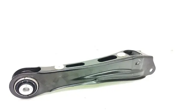 BMW X4 G02 Rear control arm 6871020 2823A