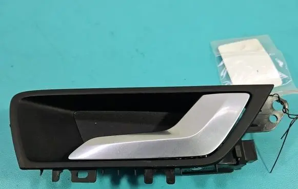 Ford Focus Front door interior handle JX7B-A22600-B IMPRK1536185