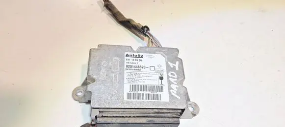 Opel Movano B Airbag control unit/module 611136500 8201448823