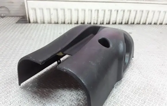 Mitsubishi Space Star Steering wheel column trim