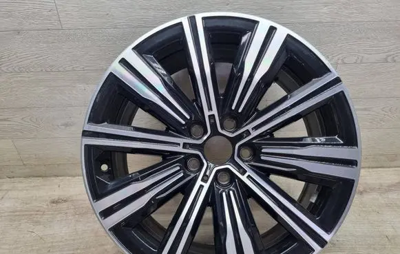 BMW 3 G20 G21 R18 alloy rim 6883524