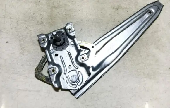 Toyota Yaris Sliding door window regulator with motor
