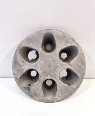 Iveco Daily 4th gen Original wheel cap 504141760