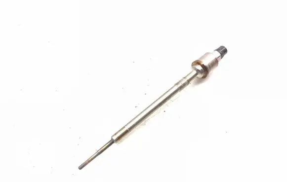 Opel Insignia A Glow plug 55590467 0103010906