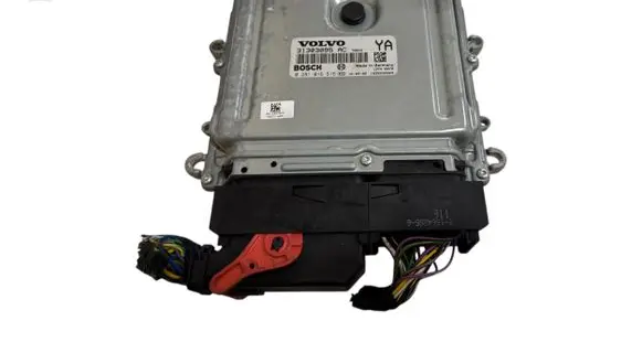 Volvo V70 Engine control unit/module 31303095AC 1039S30929 0281016616