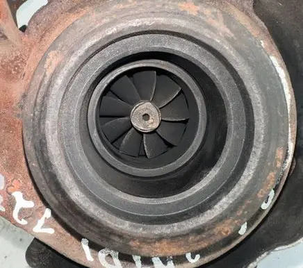 Volkswagen PASSAT B6 Turbo 03G253014K GT1749VC 570421357N