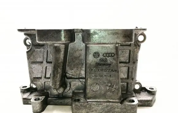 Audi Q7 4M Rocker cam cover 059109122AA