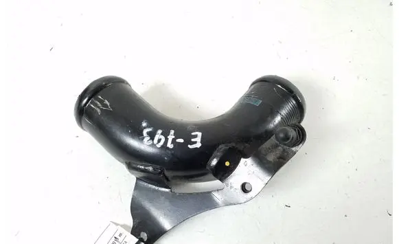 Volvo V60 Air intake duct part AV616C750AC