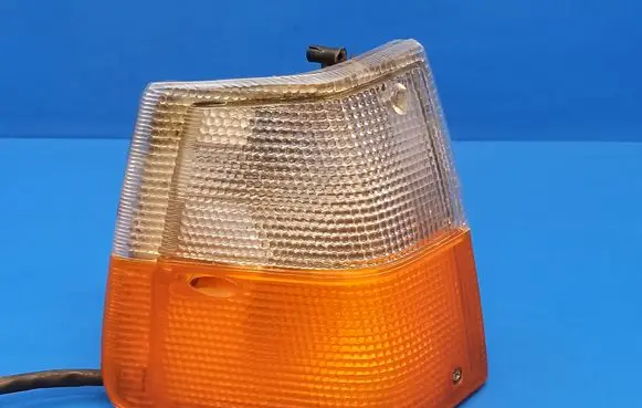 Volvo 240 Front indicator light