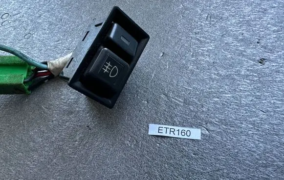 Isuzu Trooper Fog light switch 8941215010 8941215011