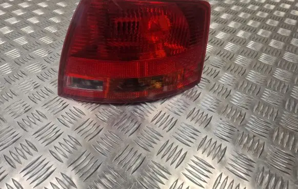 Audi A4 S4 B7 8E 8H Rear/tail lights 8E9945096E