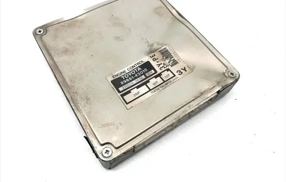 Toyota Avalon XX20 Engine control unit/module 89661-43010 211000-3610