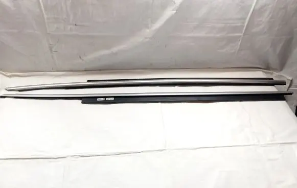 Audi RS5 Front door glass trim molding 8T0853283D 8T0853284D