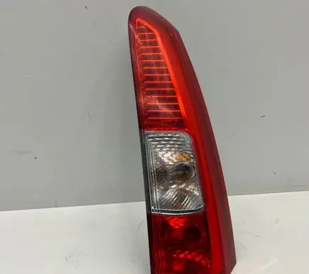 Volvo V70 Rear/tail lights 160986