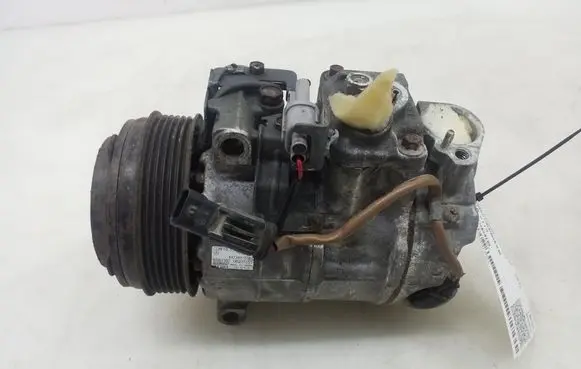 Mercedes-Benz GLK (X204) Air conditioning (A/C) compressor (pump) A0008302600