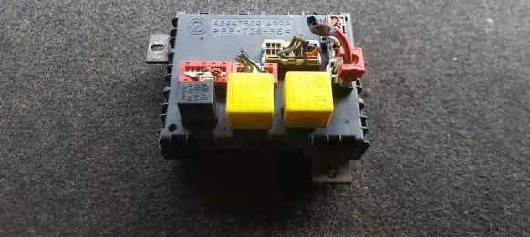 Alfa Romeo 156 Fuse box set 46447809 a223