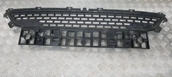Renault Master III Front bumper lower grill 622546766R 622548761R E1J01