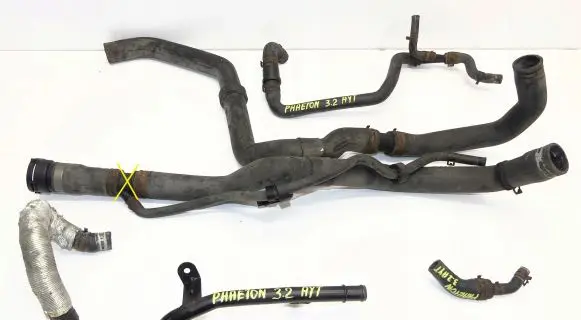 Volkswagen Phaeton Engine coolant pipe/hose 8D0121065BC 3D0122049E