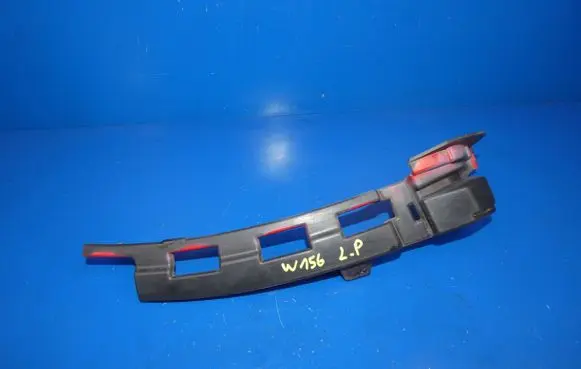 Mercedes-Benz GLA W156 X156 Front bumper mounting bracket A1568851721