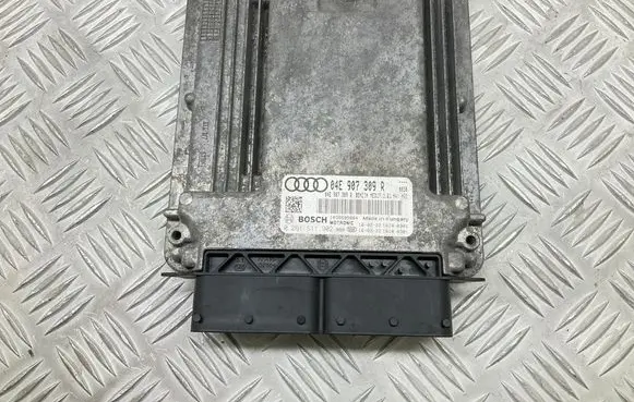 Audi A4 S4 B9 Engine control unit/module ECU 04E907309R