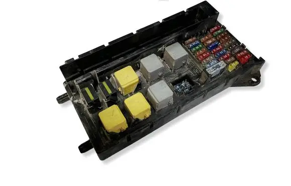 Mercedes-Benz Sprinter W906 Fuse module 9065450201