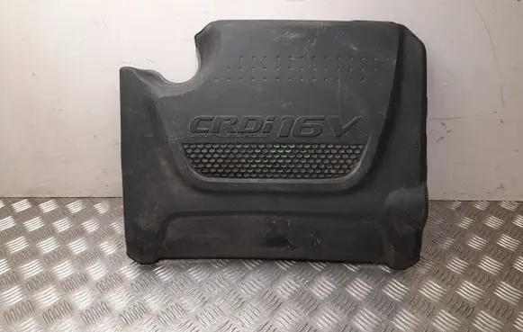 KIA Sorento Engine cover (trim) 023