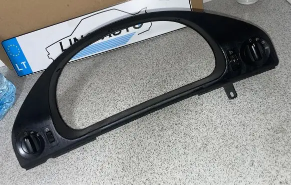 BMW 5 E39 Dashboard trim 8159735
