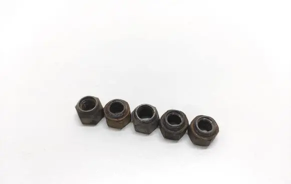 Ford Mondeo Mk III Nuts/bolts 