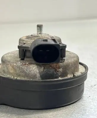 Volkswagen PASSAT B7 Horn signal 0055307
