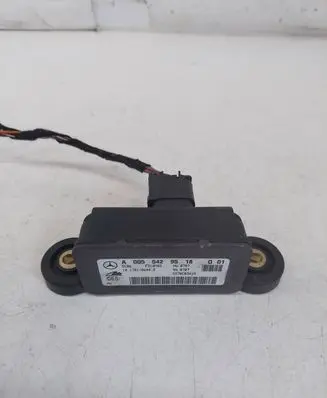 Mercedes-Benz S W221 ESP acceleration yaw rate sensor A0055429518