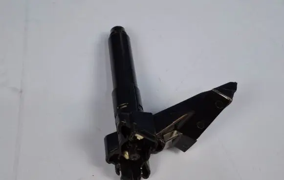 Mitsubishi Outlander Headlight washer spray nozzle 8264A309