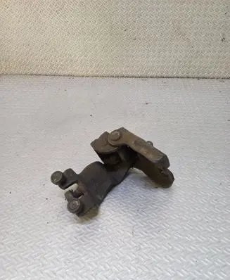 KIA Carnival Sliding door middle roller runner 