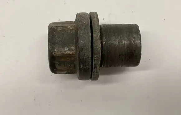 Land Rover Range Rover L322 Nuts/bolts 