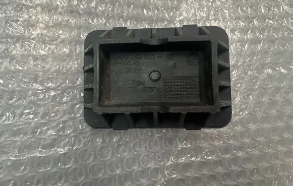 BMW 5 G30 G31 G38 Jacking socket point 5171716998103
