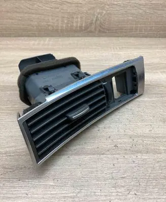 Audi A6 S6 C6 4F Dashboard side air vent grill/cover trim 4F1820901C CHROME