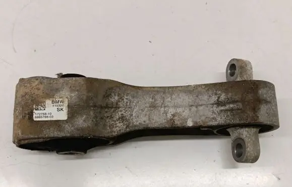 BMW 2 F44 Gearbox mounting bracket 6885788