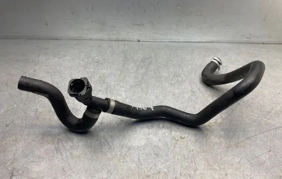 Volvo XC90 Coolant pipe/hose 32222643