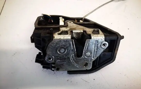 BMW 7 E65 E66 Rear door lock