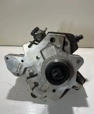 Hyundai Tucson LM Fuel injection high pressure pump 3310027400 0445010121