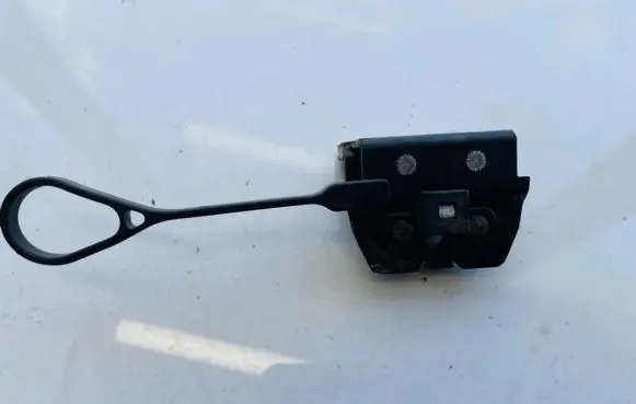 Chevrolet Kalos Seat back rest lock catch 
